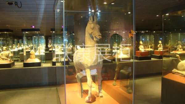 博物馆展柜设计