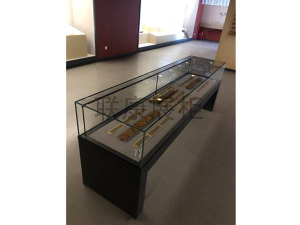 博物馆桌面柜
