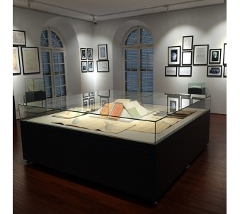 文物展柜独立平柜