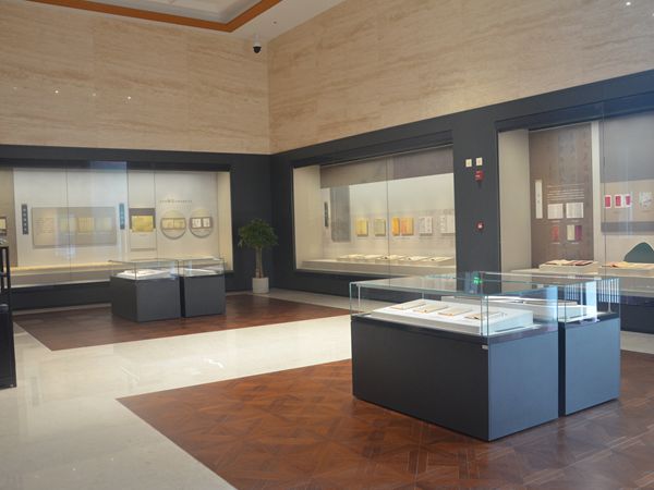 博物馆桌面展柜